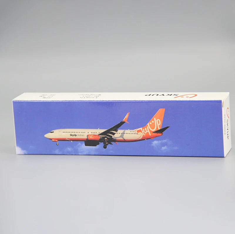 1:200 Scale B737-800 Skyup Airline ABS Plastic Airplane Model Toys Aircraft Plane Model Toy Assembly Collection Display Gifts