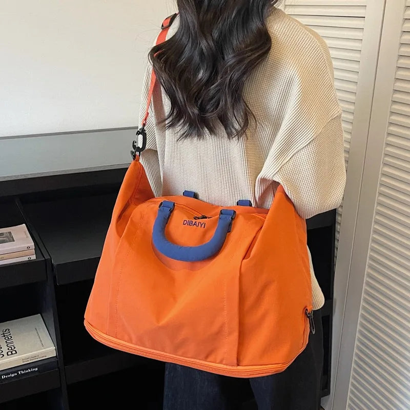 Expandable Portable Travel Bag with Large Capacity Handheld Shoulder Bag for Yoga Fitness Ideal for Lightweight Outings