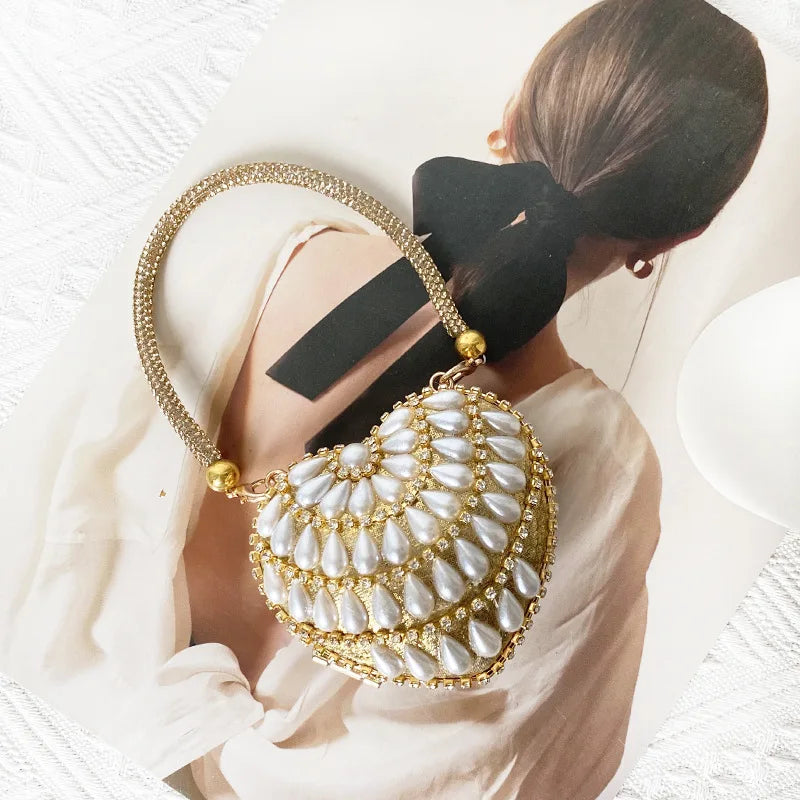 Heart Shaped Diamond Encrusted Glass Stone Evening Bag Women's Chain Handbag Stylish Crossbody Bag Elegant  Shape
