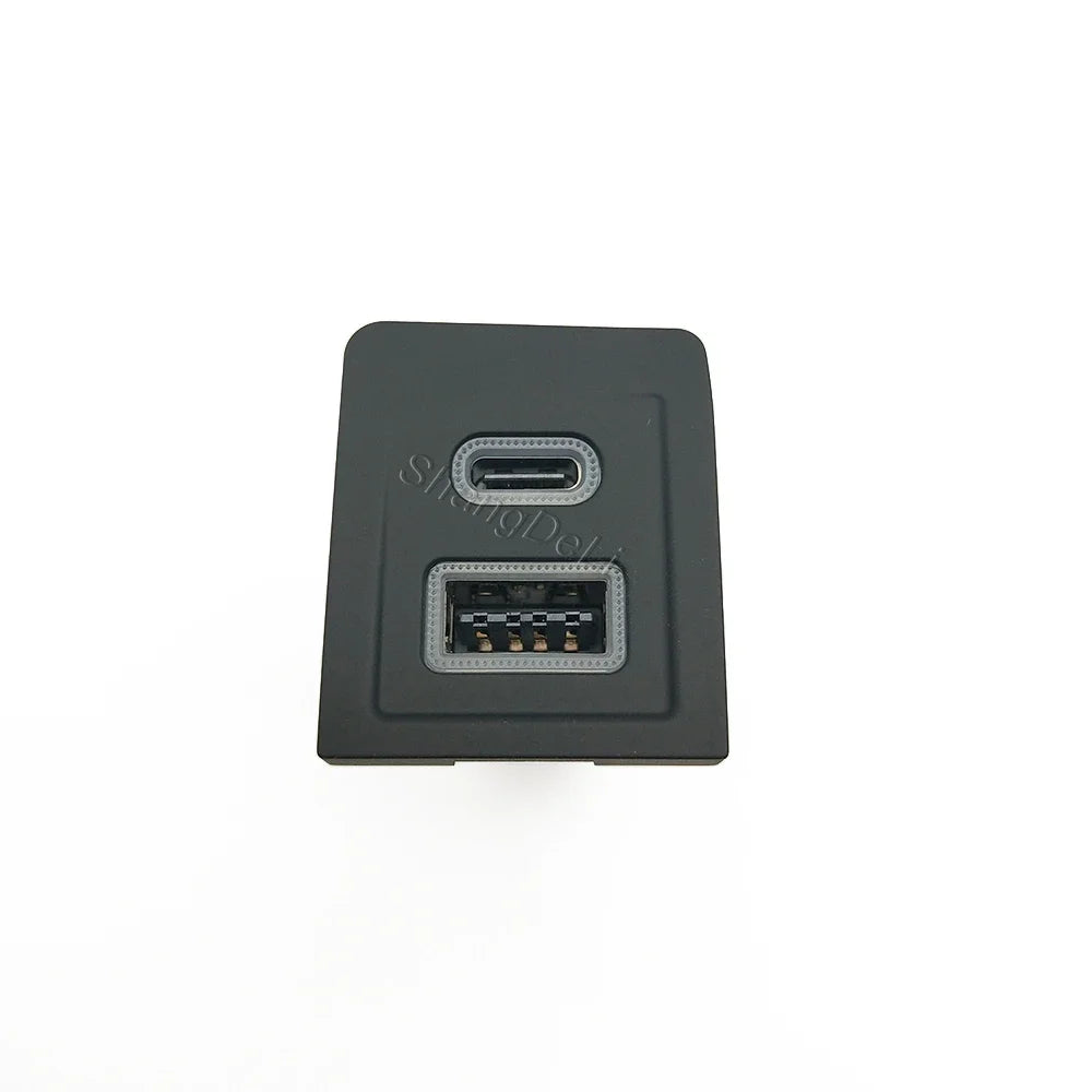 Fit For Volkswagen Multivan T5 2003-2009 Car Charger Phone Charge USB Port Charger PD QC3.0 Car Charger Outlet Adapter