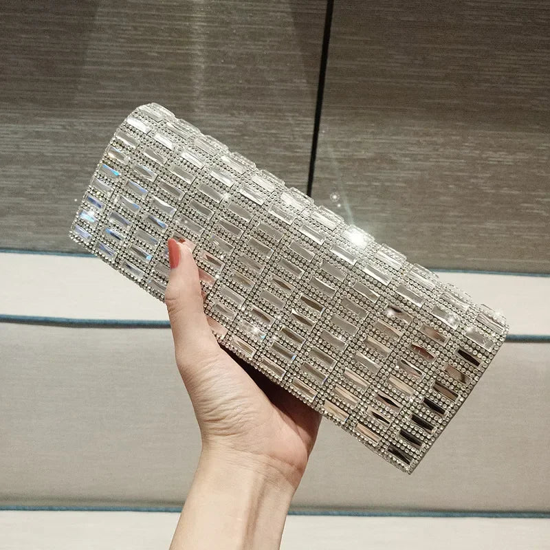 The Best Selling Clutch Bag with Big Discount Elegant Shiny Diamond Evening Bags Fashionable Lightweight Dinner Party Dress Bag