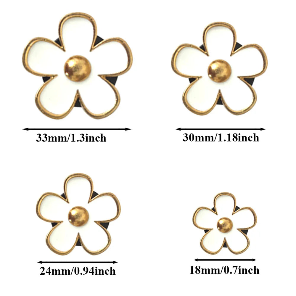 4Pcs/Set Car Outlet Vent Perfume Clips Car Air Freshener Conditioning Aromatherapy Small Daisy Interior Decoration Accessories