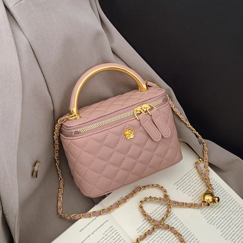 1pcs PU Camellia Decor Crossbody Bag Mini Quilted Cosmetic Case