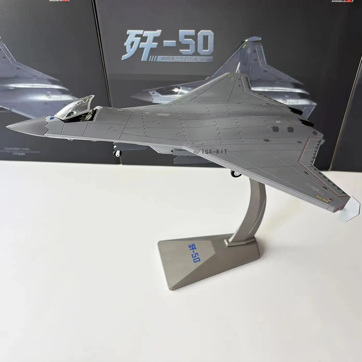 Diecast 1/72 Scale China J50 Fighter Jet J-50 Alloy Airplane Model Alloy Static Simulation Ornament Finished Souvenir Hobby