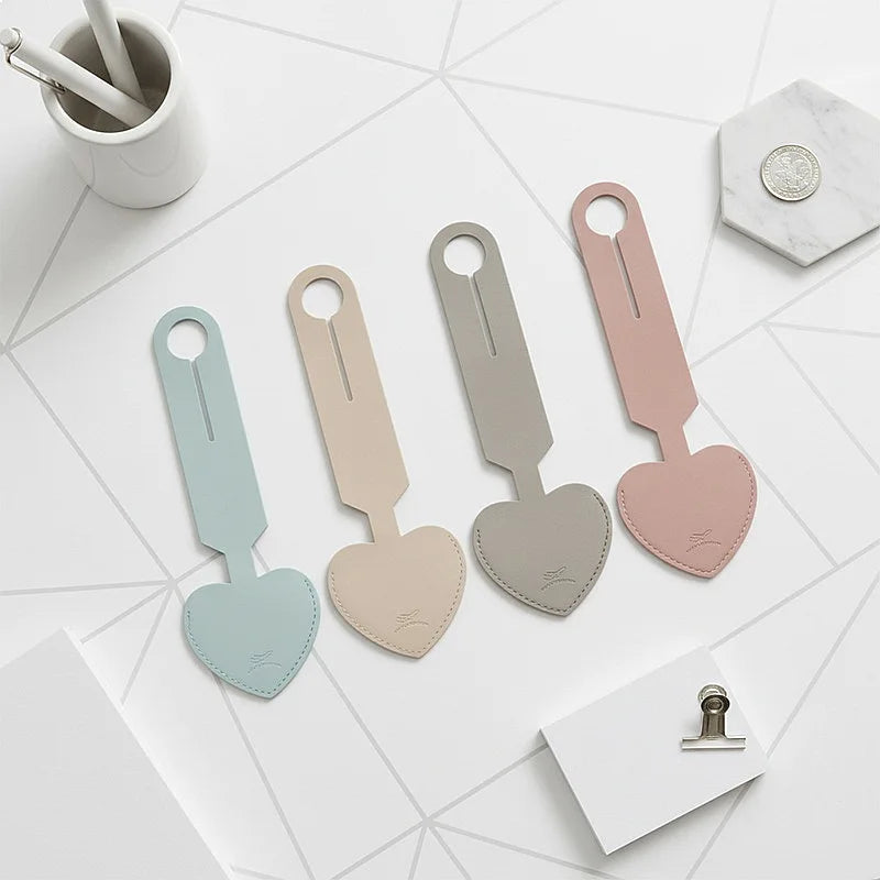Creative Heart Shaped Leather Luggage Tag Write On Boarding Pass ID Tag Travel Gift