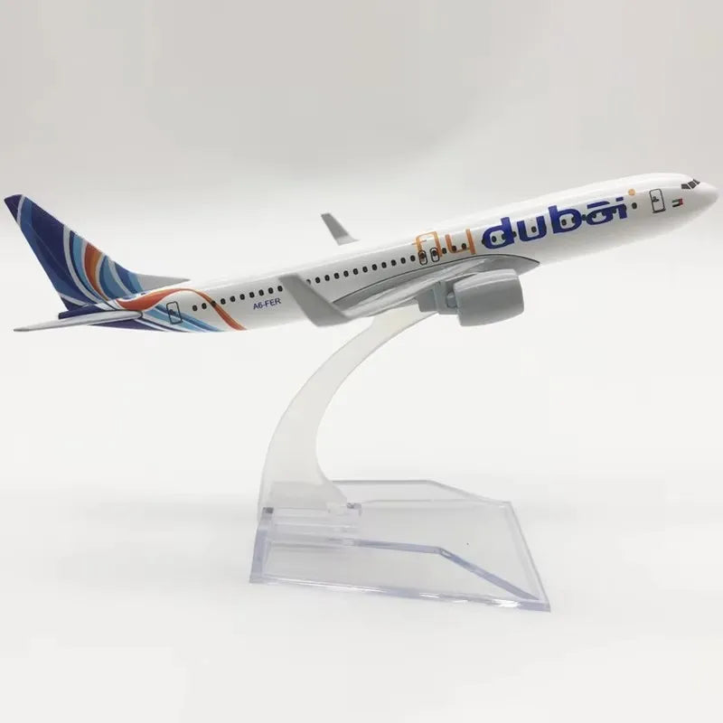 1/400 Scale B737 Dubai Airline Alloy Aircraft Model 16cm Simulation Airliner Static Display with Stand