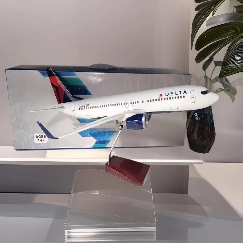 B737 airplane toy Airways 47cm Delta Aeroplane 737 1:85 Scale Model Diecast Resin Plane With Light and Wheel Landing Gears Gift