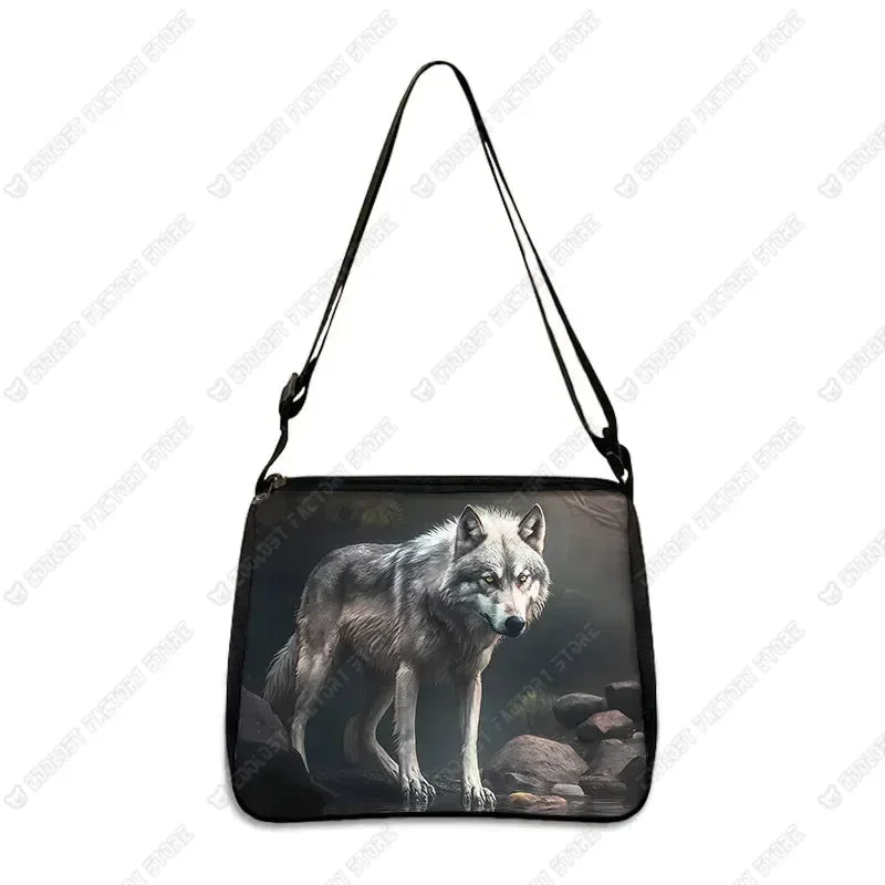 Howling Wolf Under The Moonlight Handbags Baby Wolf Messenger Bag Cool Howling Wolf Shoulder Bag Crossbody Bag Phone Holder