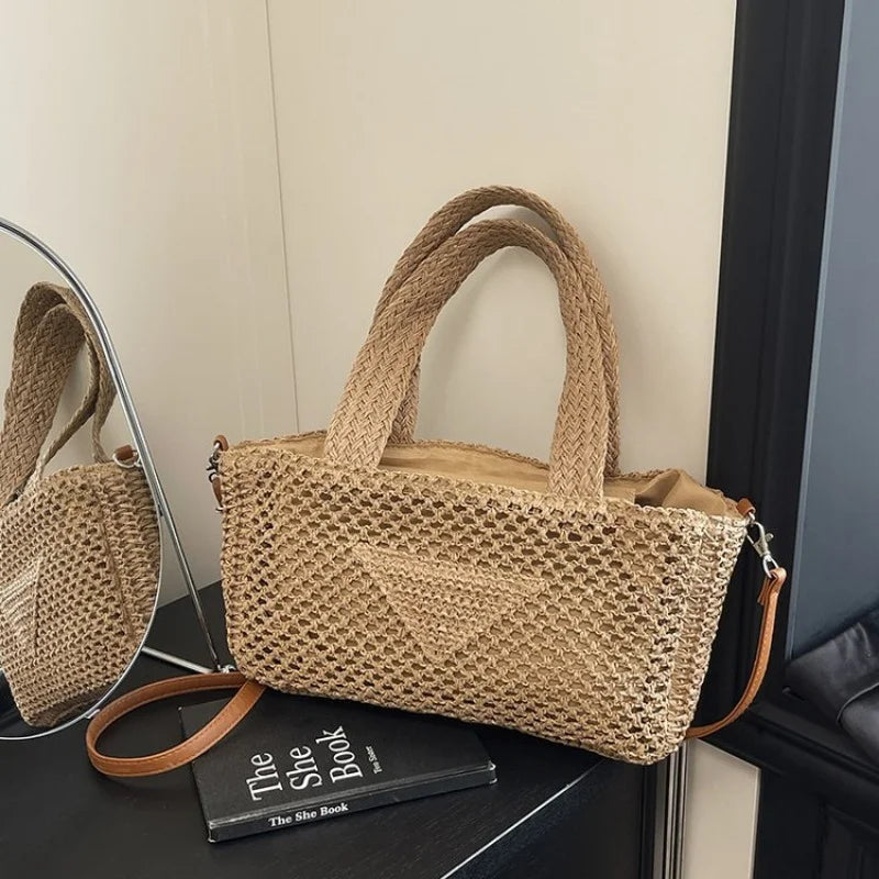Show-Stopping Piece Designer Diaper Bag For Women Luxury Leather Tote Elegant Crossbody Bag Stylish Drama