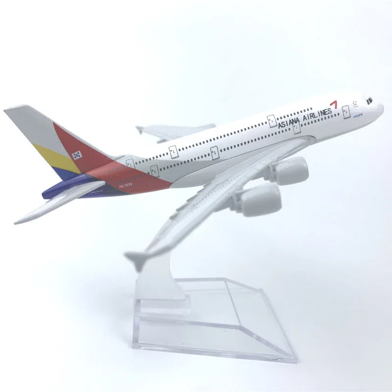 16CM A380 Series airplane kit Alloy Metal Diecast Airplanes Toy Airbus 380 plane model for Collection Gift