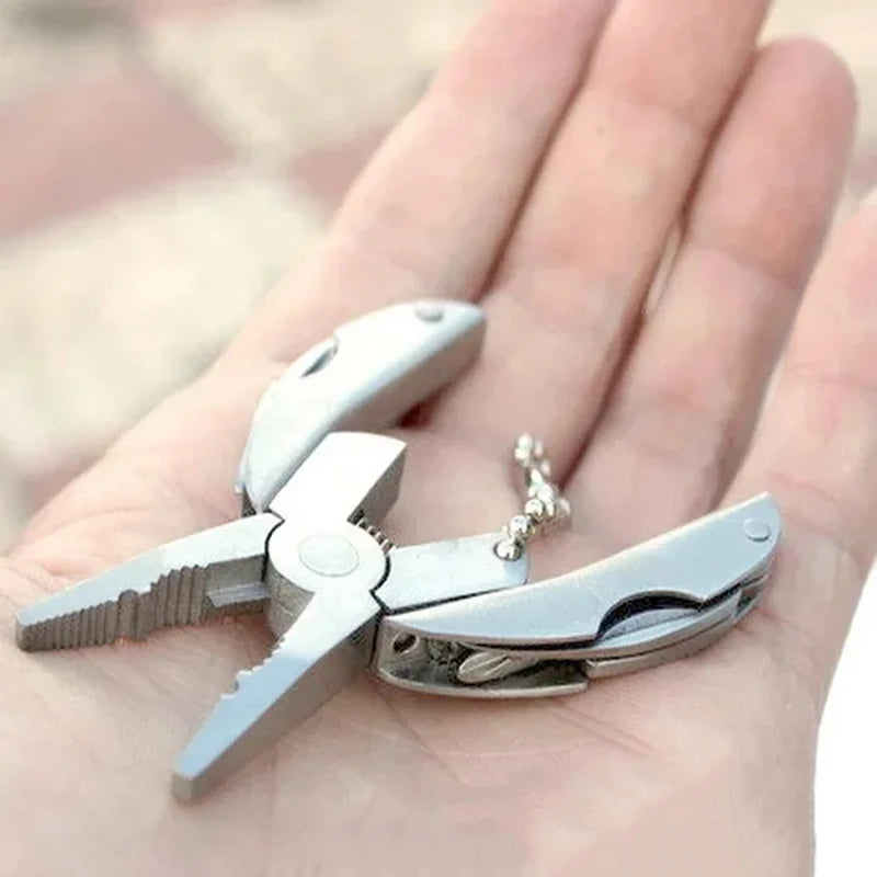 New【Stainless Steel Outdoor Portable Multitool Pliers Knife Keychain Screwdriver Tools Mini Pliers Herramientas Multi Tool】