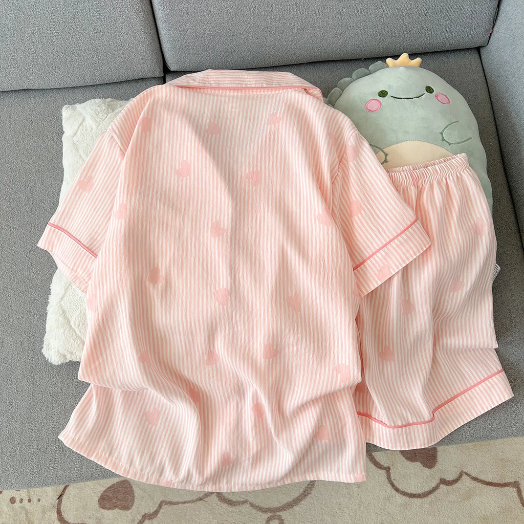Women's Summer Pajamas, Thin Striped Heart-Shaped Pattern Short-Sleeved Shorts, Sweet and Cute, Can Be Worn Outside in Summer, Two-Piece Home Wear Set
