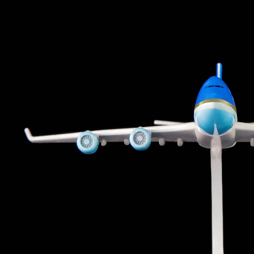 1/400 Scale 16cm Air Force One B747 Metal Diecast Toy Airplane Model Kit with Stand for Collections and Displays or Boys Gift