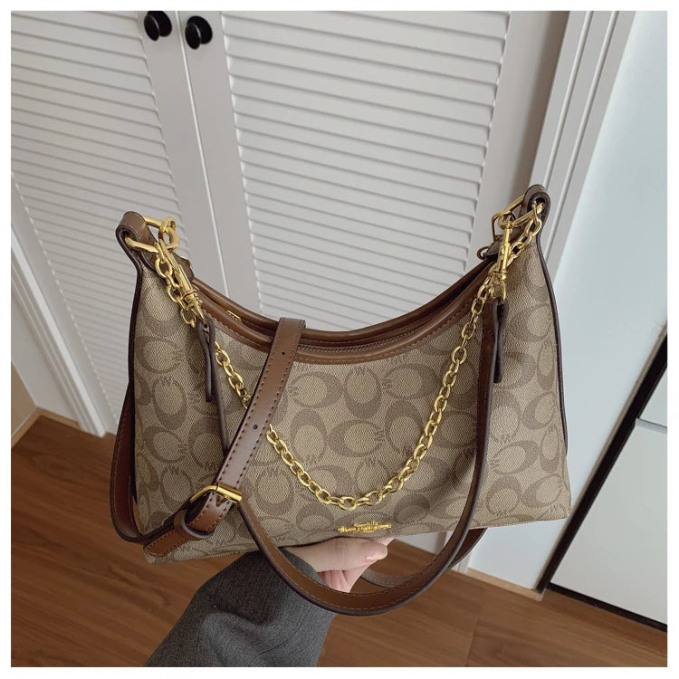 Fashionable Women Tote Bag With Letter Logo And Textured Leather Also A Perfect Luxury Diaper Bag Choice