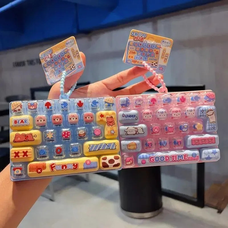 In Stock 26Grid Keycap /*Clicker Anti Stress Fidget Keyboard Keychain Decompression Button Cartoon Party Favor Gift 26구 키캡 키링