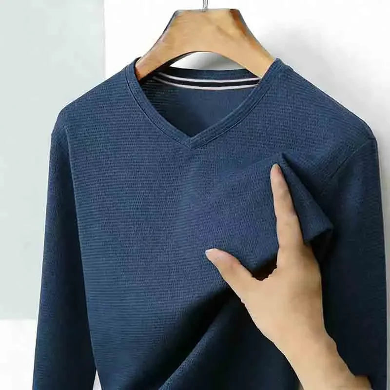 Basic Men's Light Gray V-neck Long Sleeve T-shirt Textured Fabric Casual Top for Everyday Outfits