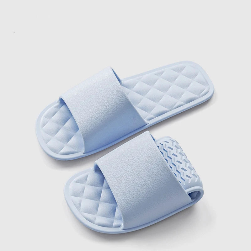 New Portable Folding Slippers Women Bath Shoes Anti-Slip Travel Couple Lightweight Detachable Home Slippers Summer Flat Sandals