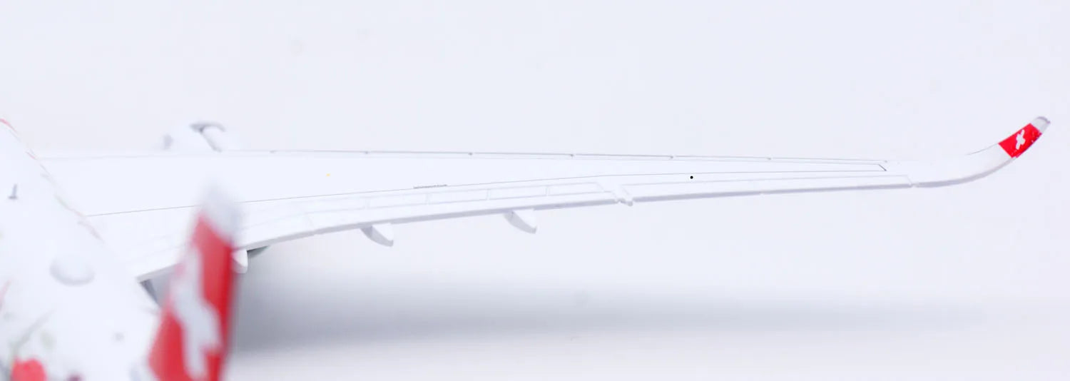 XX40284 Alloy Collectible Plane Gift JC Wings 1:400 Swiss Airlines Airbus A350-900XWB Diecast Aircraft Jet Model HB-IFA