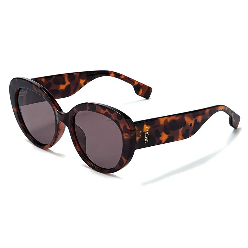 CH Fashion Style Women's Trendy Sunglasses  Multifunctional Sunscreen UV Protection Eyewear Unique Classic Brand Beach Sun Glas