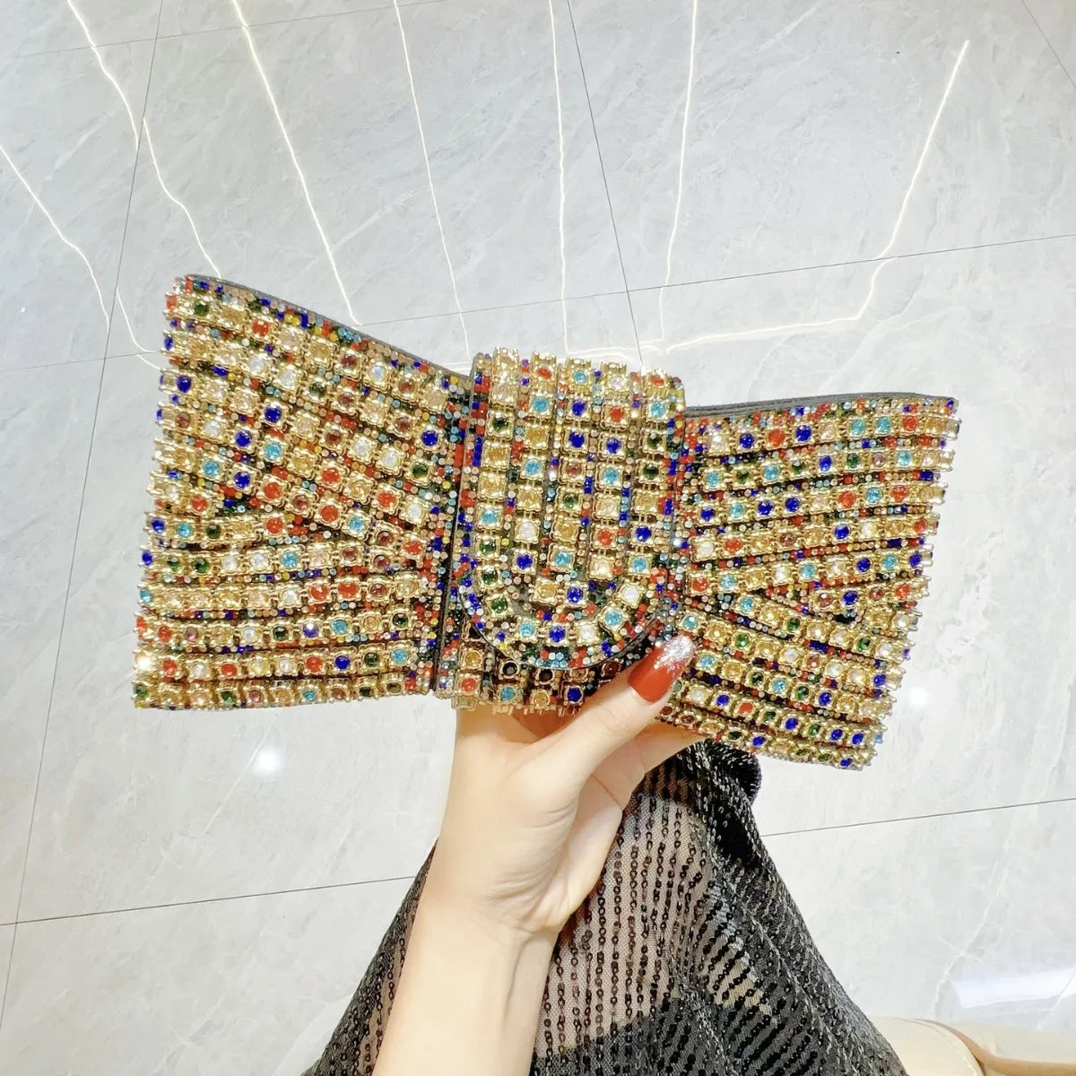 2025 Luxury Bow Design Sequin Dinner Clutches Metal Chain Shoulder Bag Wedding Reception Storage Bag Haute Banquets Evening Bags