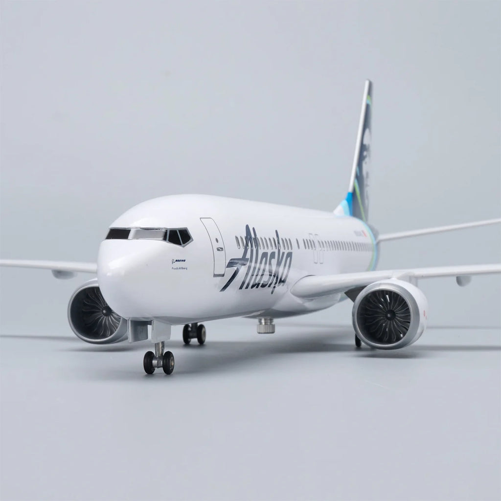 1/85 Scale Aircraft 47cm Alaska Airways B737max Diecast Resin Airplane Model Kit With Voice Control & Stand For Souvenir Display