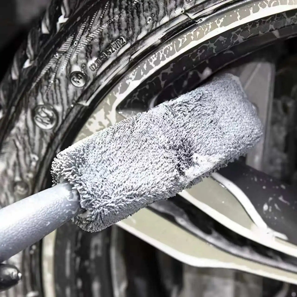 Microfiber Car Tire Brush - Effective Wheel Hub and Rim Cleaner - Perfect for Car Maintenance, Detailing, and Cleaning Supplies