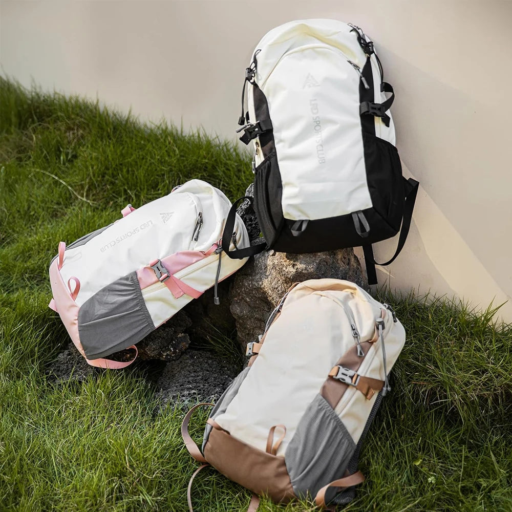 1PCS Hiking Daypack Camping Backpack, Lightweight Day Packs for Men Women Travel Outdoor Camping Climbing Skiing Cycling