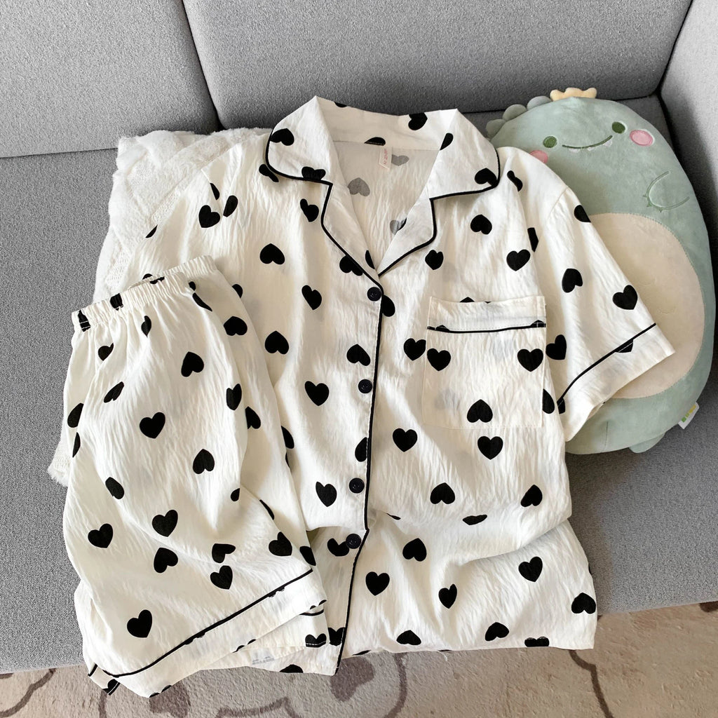 Women's Summer Thin Pajamas with Heart-Shaped Pattern, Short-Sleeved Shorts, Sweet and Cute, Can Be Worn Outside in Summer, Two-Piece Home Wear Set