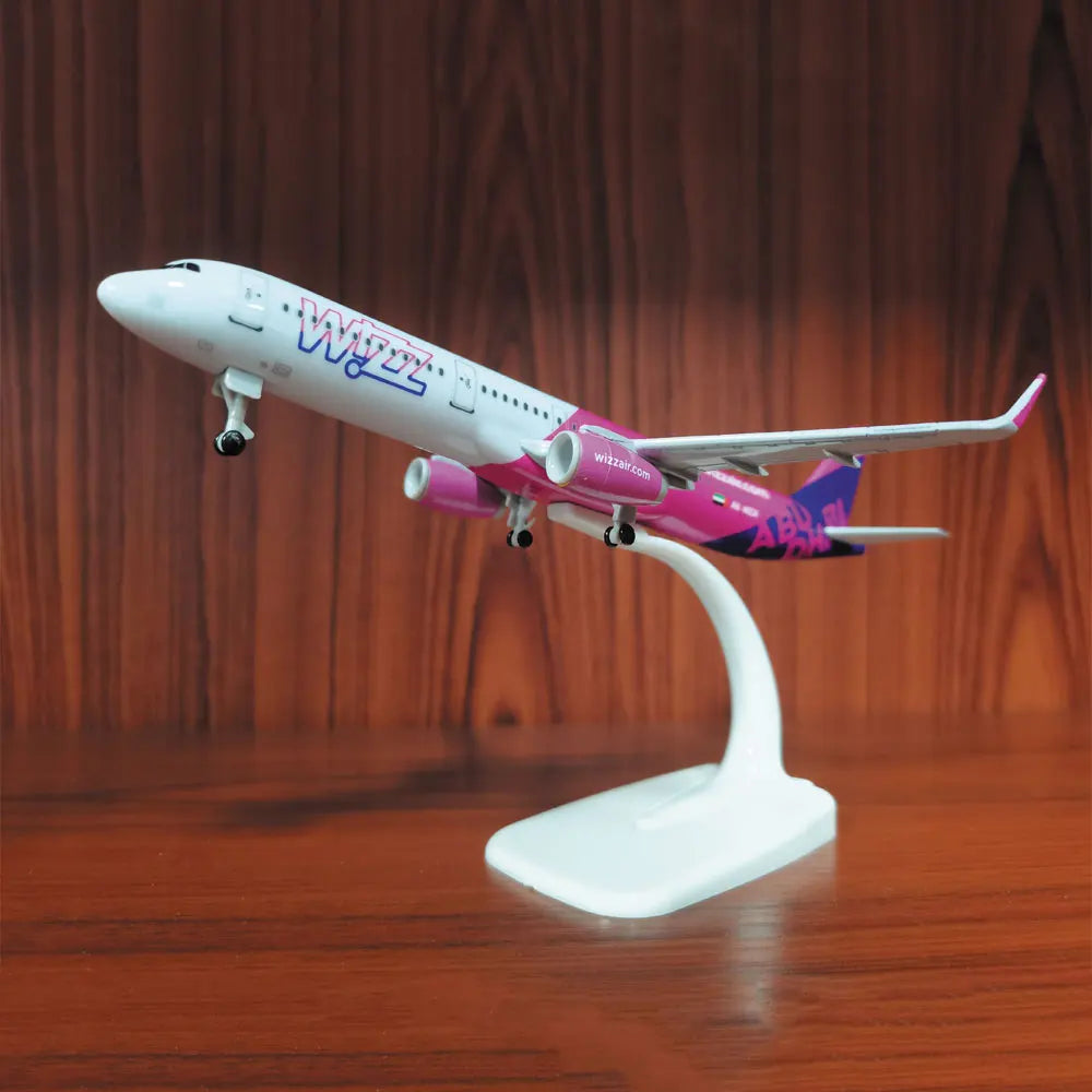 20cm Wizz Air For Airbus A321 1/200 Diecast Aircraft Prebuilded Model Plane Kits To Build Toy Airplane For Children Collections