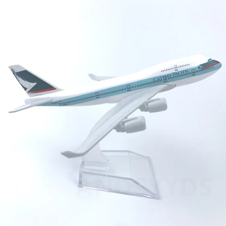 16CM 747 boeing model Series Plane Model Toy Alloy Metal Toys and Hobbies Diecast Airplanes Building Kit with Wheels Planes