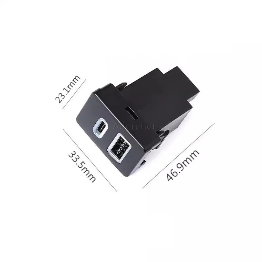 Car Quick Charger QC3.0 USB Type-c Interface Adapter Charging Interface Socket Adapter for Suzuki Jimny 2019-2023
