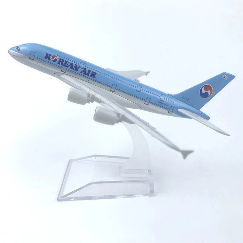 1/400 Scale Plane Model A380 Airways Series Alloy Aircraft Diecast 16cm A380 Airplane Models Children Toys Souvenir Decoration