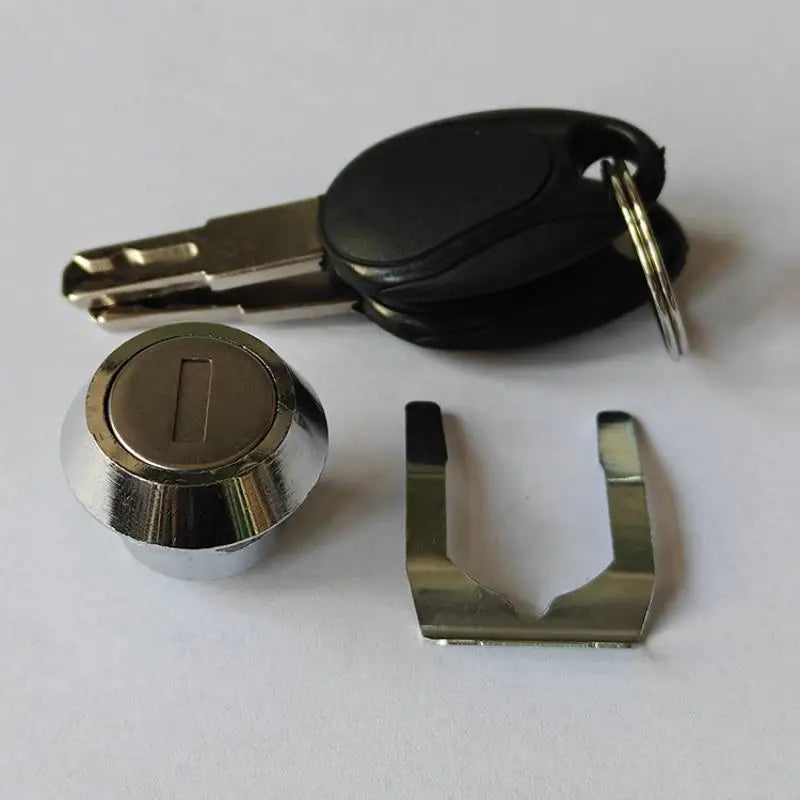 For 25L 32L 36L 40L 45L 50L 55L 60L 65L 80L 85L 100L Top Case 1 Set Cylinder Core Plug And Keys Motorcycle Top Box Lock