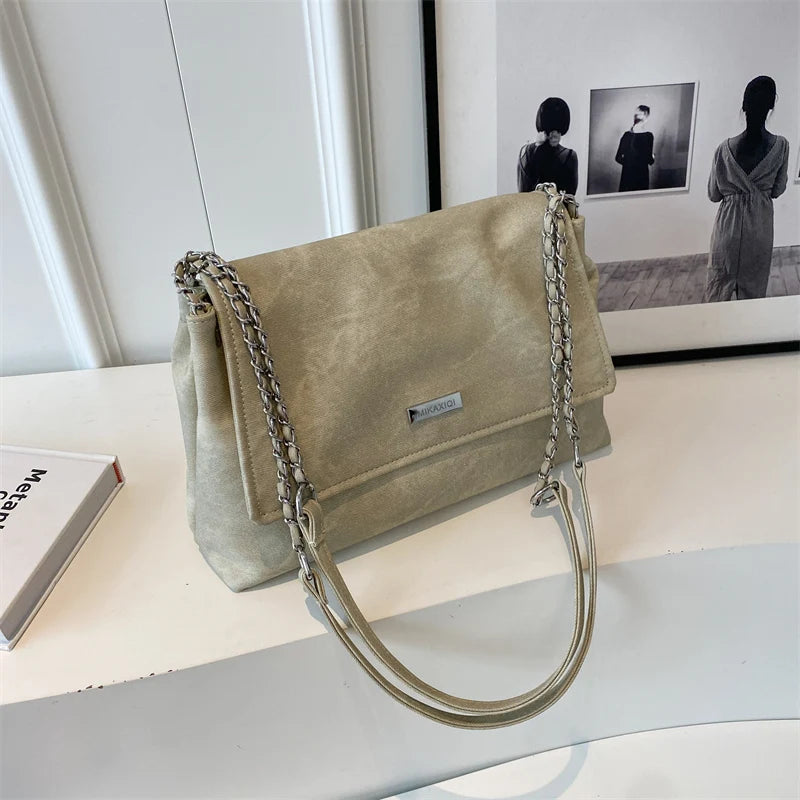2025 Winter LEFTSIDE Vintage Chain Leather Handbags Women Simple Tote Bag Casual Travel Crossbody Shoulder Bag