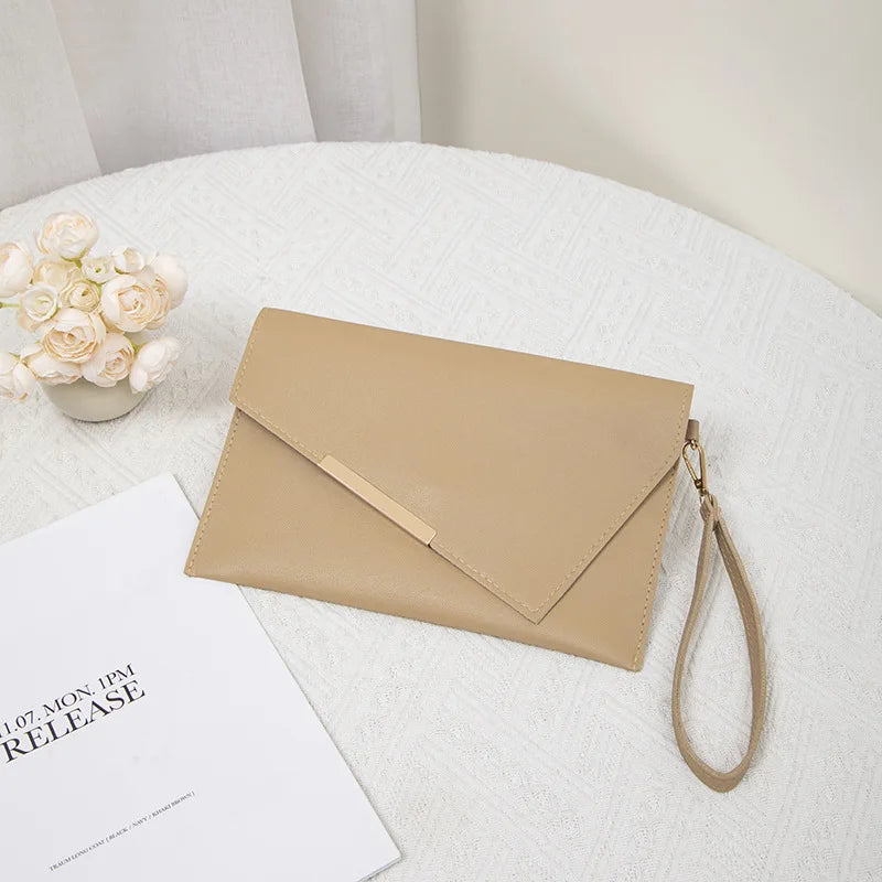 Fashion High-end Women Envelope Bag Luxury Clutch Purse Early Spring New Style All-match Small Bag