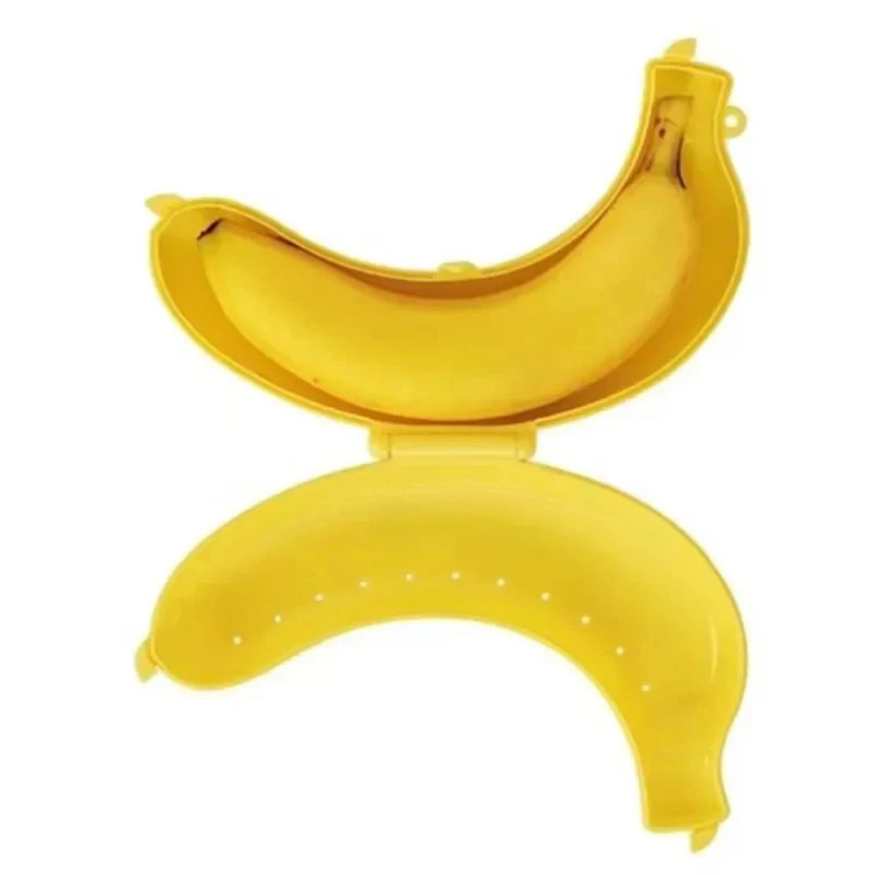 Three Colors Portable Travel Banana Storage Box Plastic Fruit Banana Shaped Protective Case