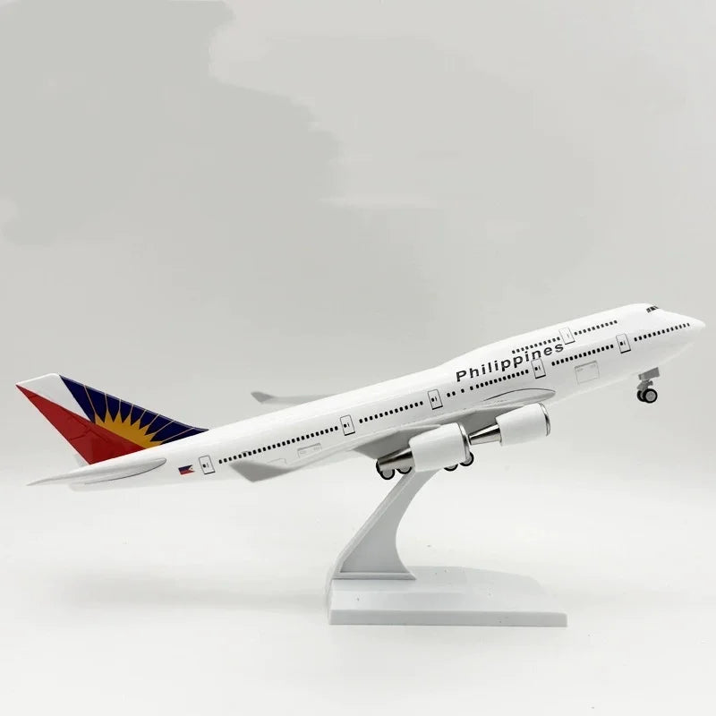 Airplane Scale 1:250 B747 Philippine Airlines Aircraft Model 30cm Resin Simulation Aircraft Toys Child Aviation Enthusiast Gift