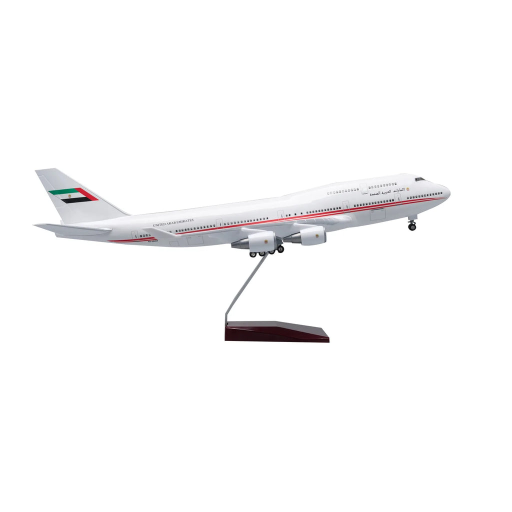 47cm Airplane Model B747 Emirates President Airways Resin Plane 1:150 Scale Aircraft Diecast With Wooden Base Adults Collection