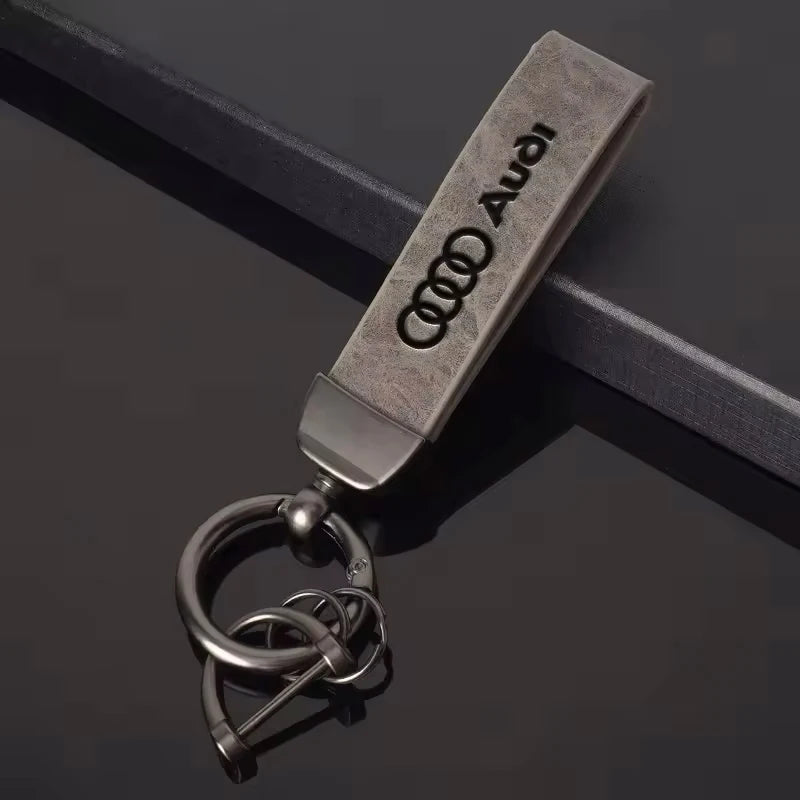 Leather Car Keychain Key Chain Keying Pendant Holder Accessories For Audi Sline A4 A3 A6 TT S4 S5 S6 A1 A2 A5 A7 A8 Q1 Q2 Q3 Q4