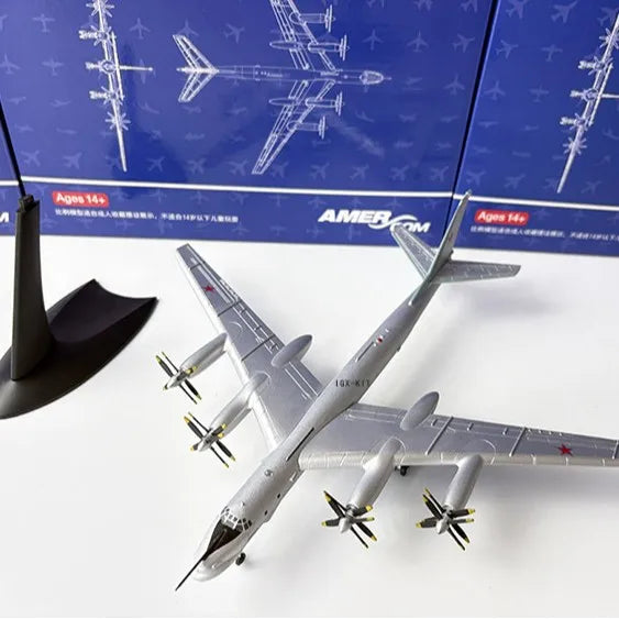 1:200 Scale Tupolev TU95 Bear Type Strategic TU-95 Bomber Metal Model Diecast Airplane Desktop Ornament Aircraft Collection Gift