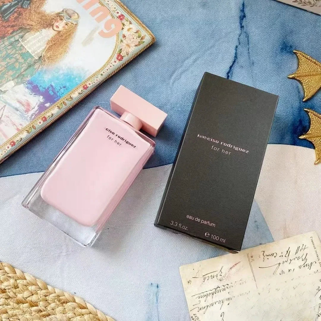Elegant Musk Floral Eau de Toilette for Women, Luxury Pink Bottle Perfume, Day to Night Fragrance