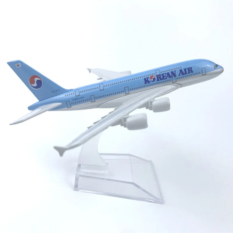 1/400 Scale Aircraft Model Korean Air b747 Diecast airplane Replica Alloy Material a380/a320 series Collectible Gift