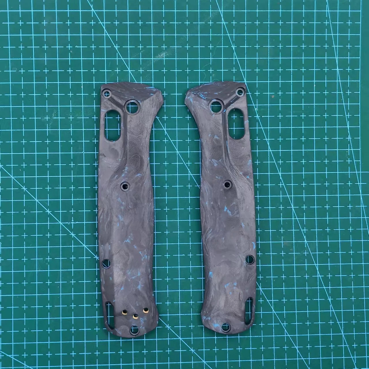 1 Pair Custom Made DIY Full 3K Carbon Fiber Material Knife Handle Scale For Benchmade Bugout 535 Knives Accessories