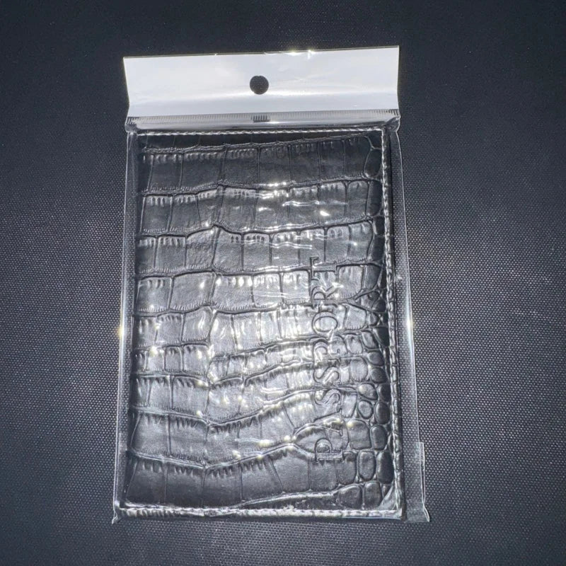 Unisex PU Leather Crocodile Pattern Passport Cover Travel Wallet ID Card Holder Credit Case Portable Document Organizer