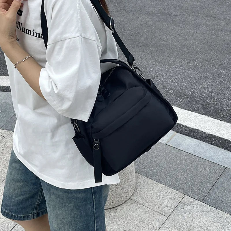 Fashion Women's Shoulder Bag Simple Multiple Pockets Crossbody Bag Decorated With Tassels Handbags Daily Commuting
