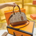 Stylish Designer Textured Diaper Bag For Women Luxury Leather Tote Large Capacity Elegant Crossbody Shoulder Bag Casual
