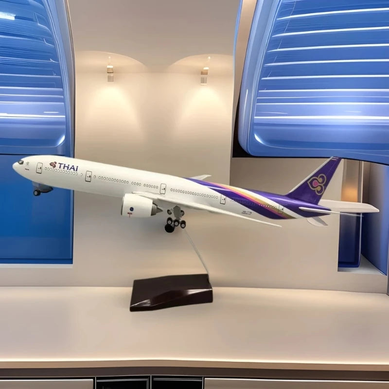 B777 Thai Airlines 47CM Diecast Resin Airplane Model with Stand Toys Model Plane 777 Display Collectible Model Kit for Gifts