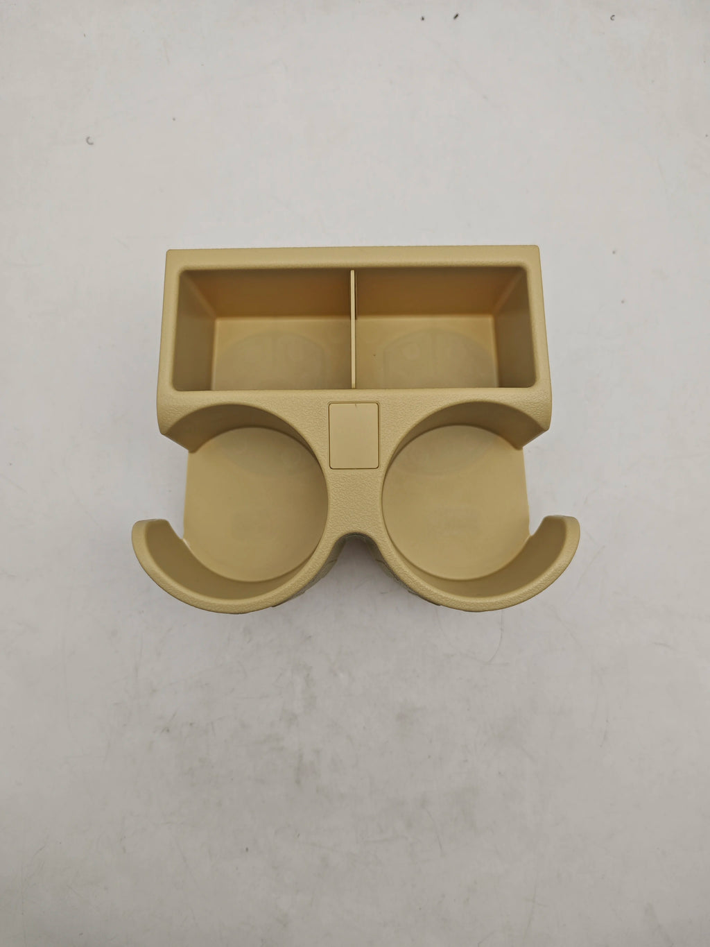 for Nissan Patrol Y61 1997-2016 FYE727068 Car Armrest Water Cup Holder Heatproof Drink Holder FYE727069 Black/Beige/Brown