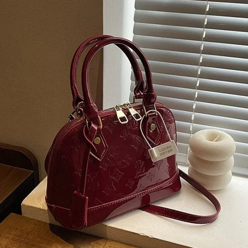 High-End Women's Shoulder Bag Crafted From Meteor-Patterned Leather Featuring Elegant Slovakia Vintage Lightweight Soft Look