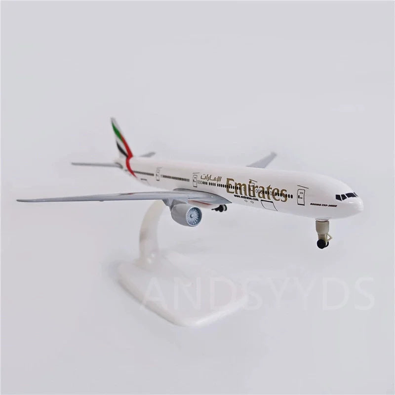 20cm scale aircraft	B777 Emirates Airlines Toy planes w Landing Gears Metal Replica Model airplanes Children toy Christmas gift